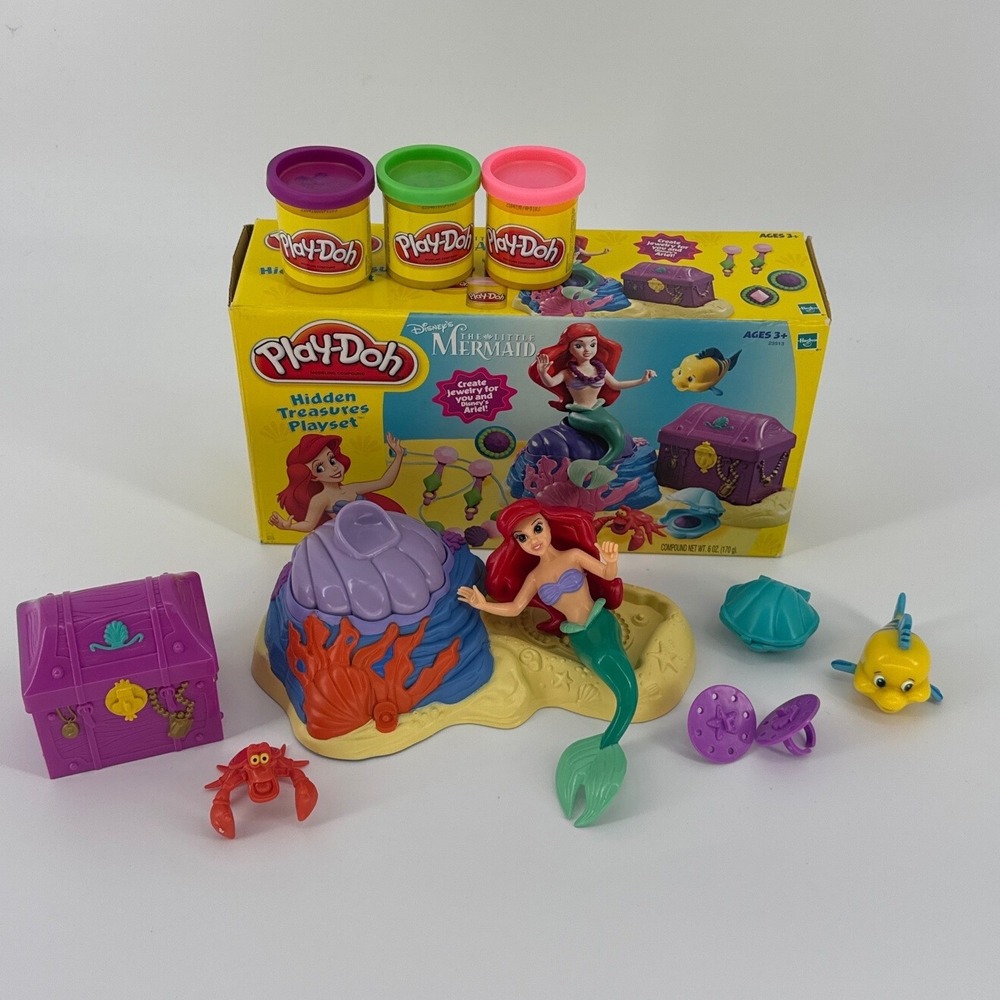 Hasbro Play-Doh Vintage 2002 Disney Little Mermaid Hidden Treasures Playset